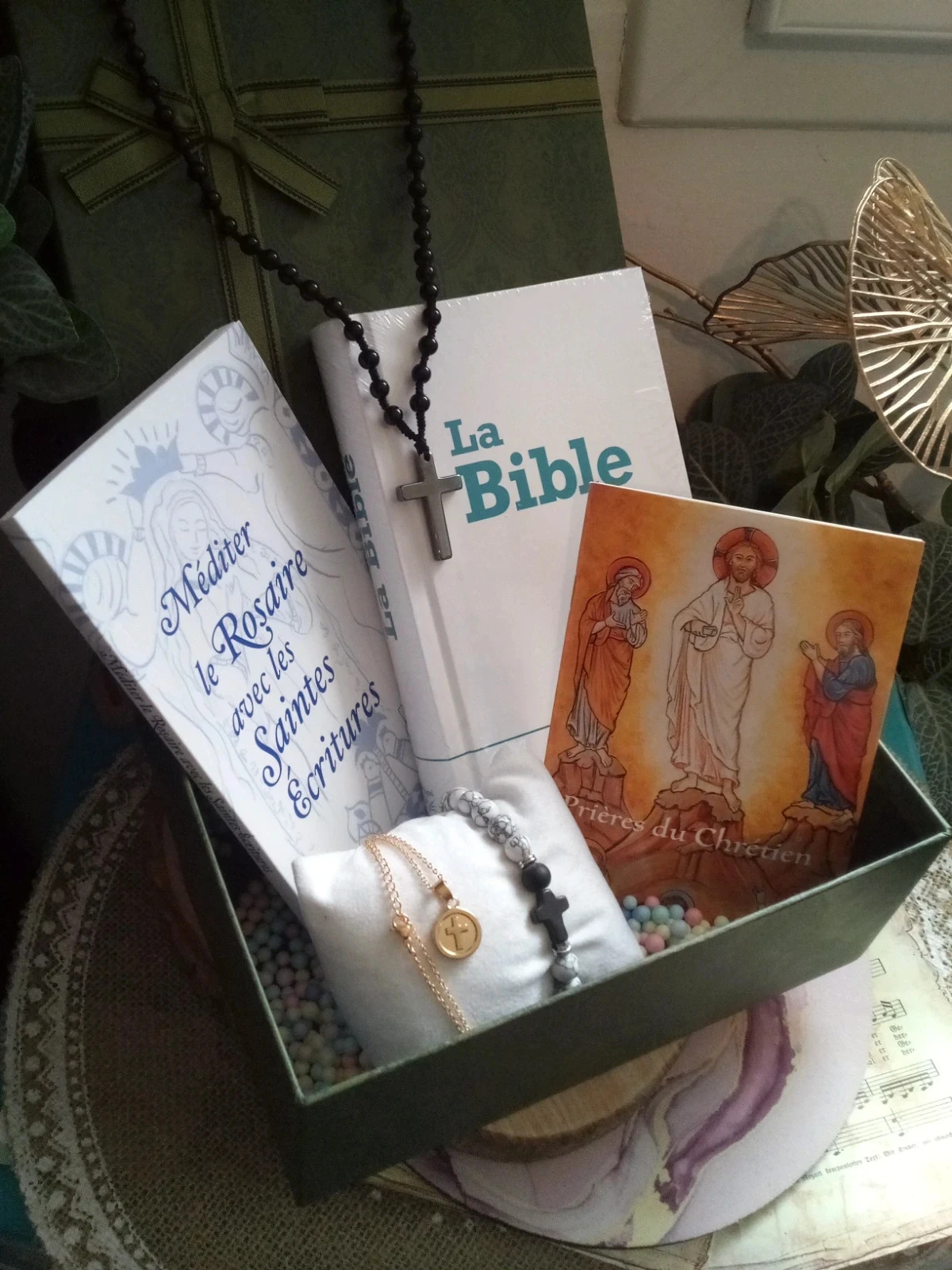 Coffret livres religieux et bijoux idée cadeau Chrétien – photo 2